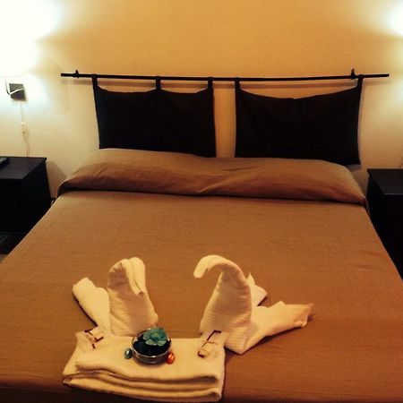 Bed and Breakfast Le Charme House 2 Roma Exterior foto